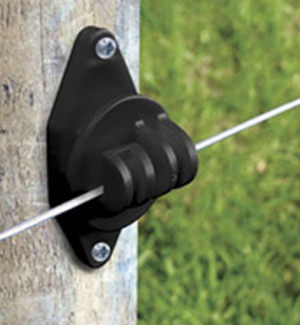 Patriot Wood Post Insulator Claw Black/Short (Electric Fence Insulator)