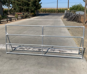 Galvanized 4 Rail Gate 10' (Tube Gates)