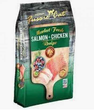 Fussie Cat 2 lbs Salmon Chicken Dry Cat Food